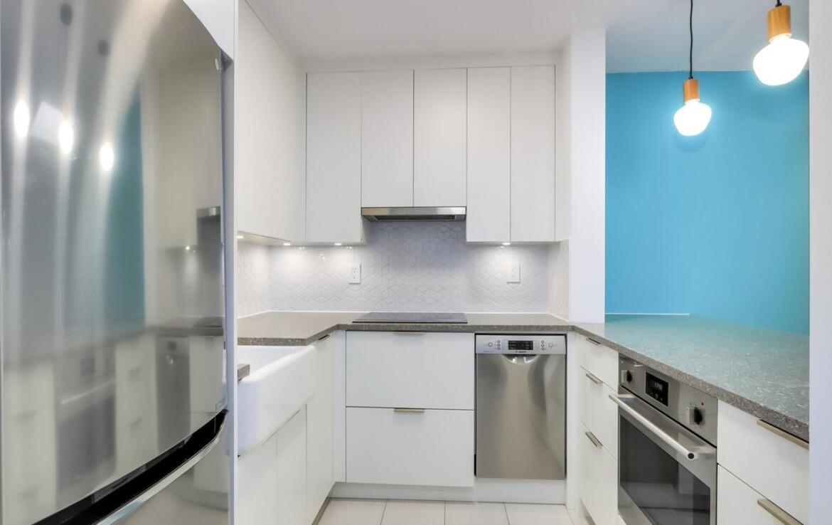 Exterior Front Photo of 303 1545 E 2nd Avenue, Vancouver, BC