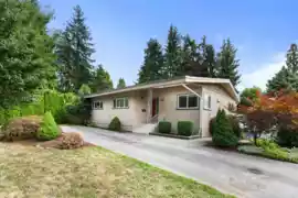532 Perth Avenue, Coquitlam, BC