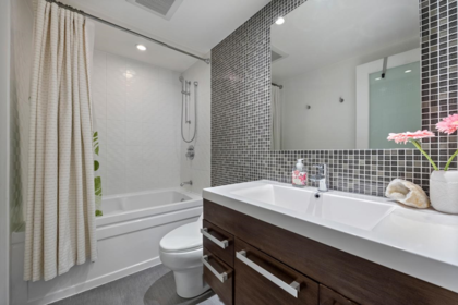 Laundry Room Photo of 104 925 W 15th Avenue, Vancouver, BC