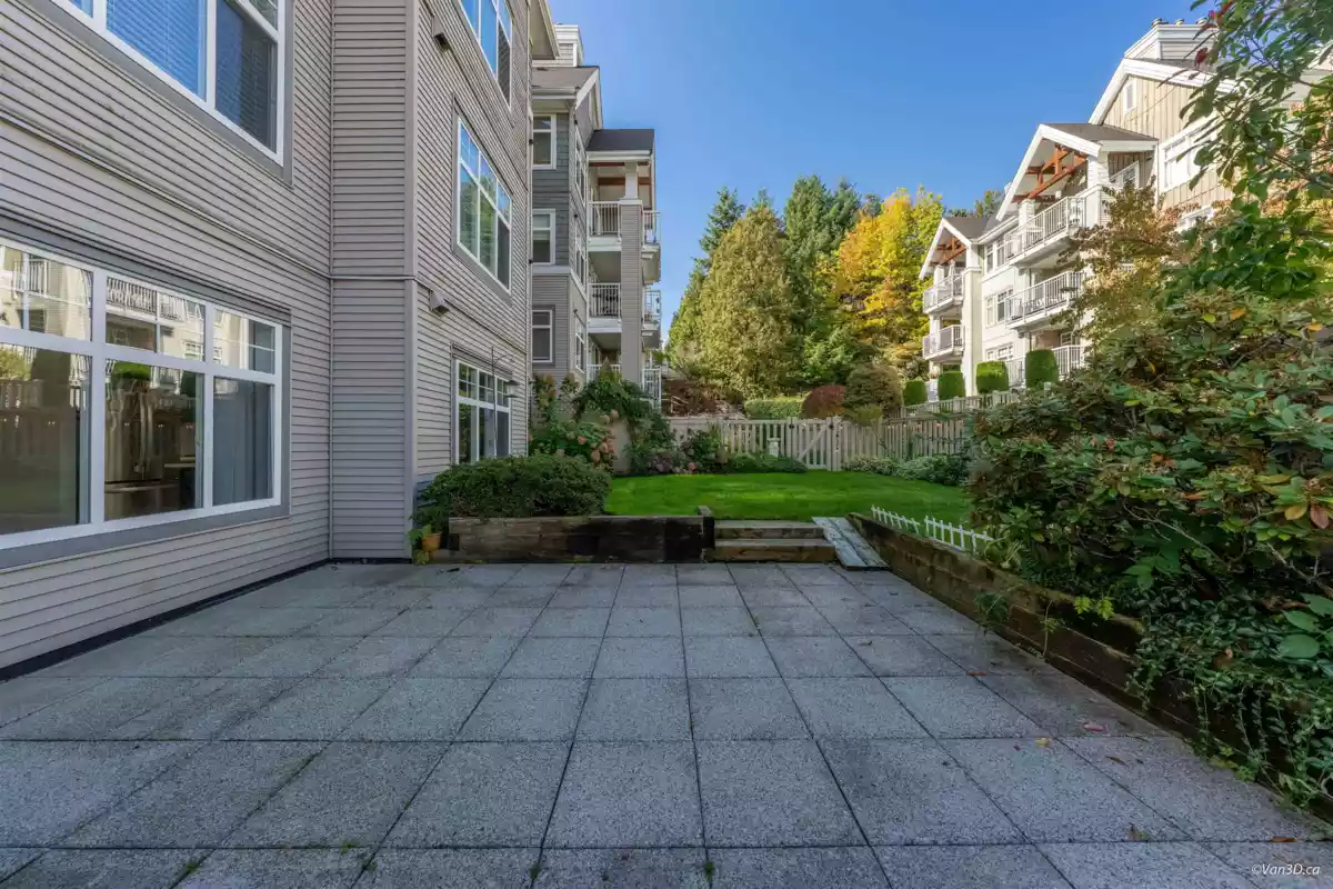 Family Room Photo of 111 1432 Parkway Boulevard, Coquitlam, BC