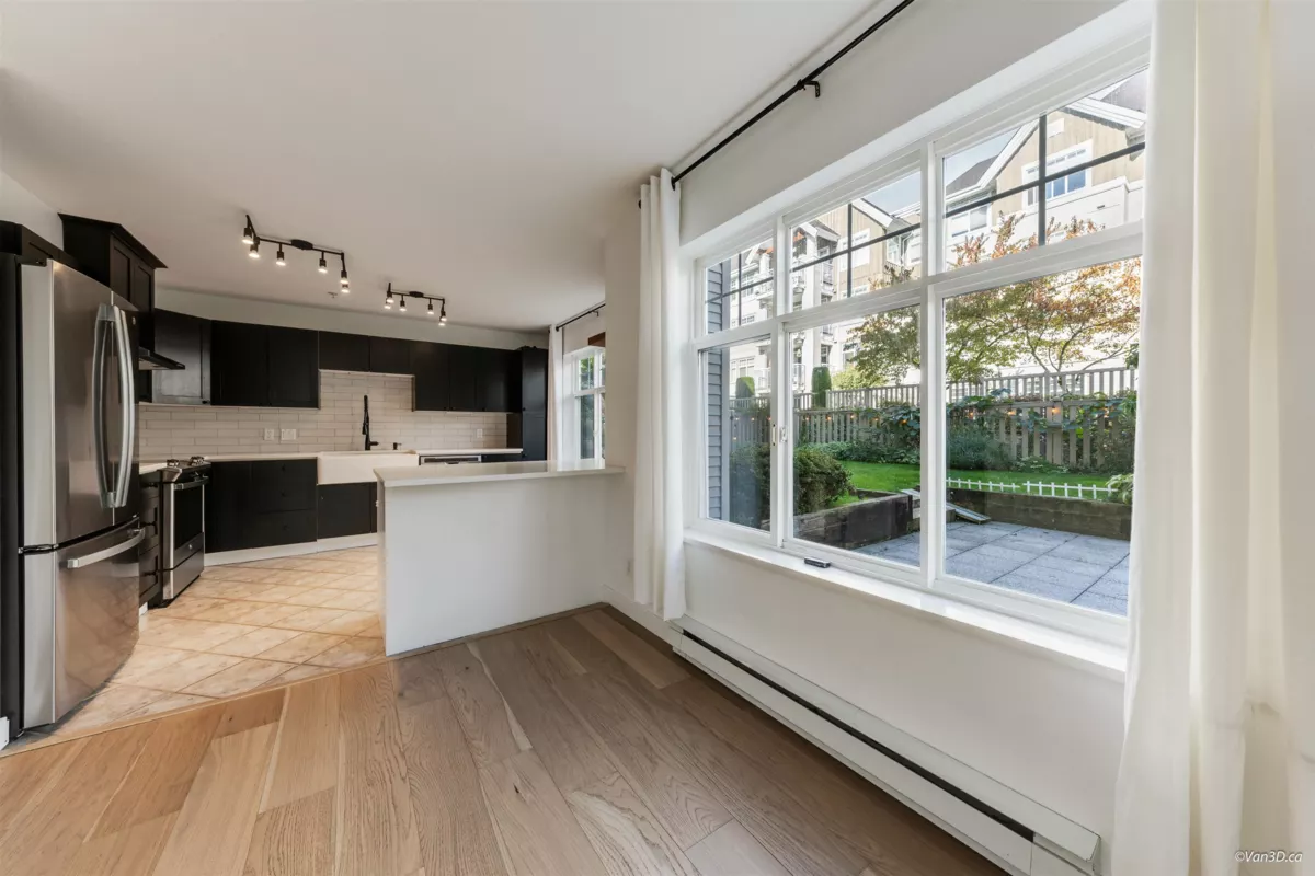 Kitchen Island Photo of 111 1432 Parkway Boulevard, Coquitlam, BC