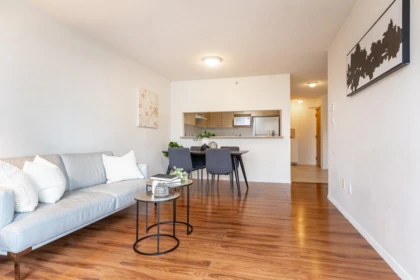 405 1148 Heffley Crescent, Coquitlam, BC, Coquitlam — Apartment/Condo for sale