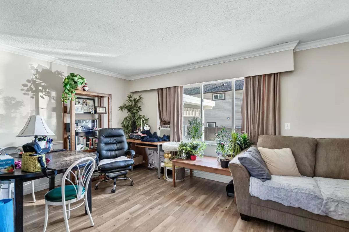 Outdoor Patio Photo of 11732 11730 Bonson Road, Pitt Meadows, BC