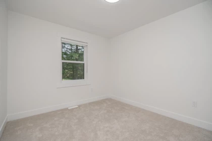 Laundry Room Photo of 20535 74b Avenue, Langley, BC