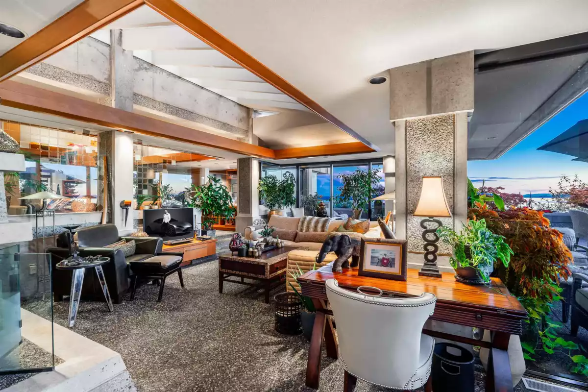 Bedroom 4 Photo of 14971 Prospect Avenue, White Rock, BC