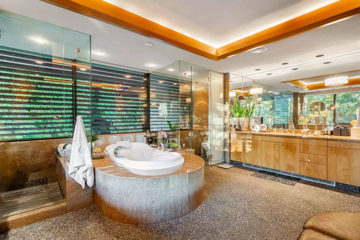 Neighborhood Park Photo Near 14971 Prospect Avenue, White Rock, BC