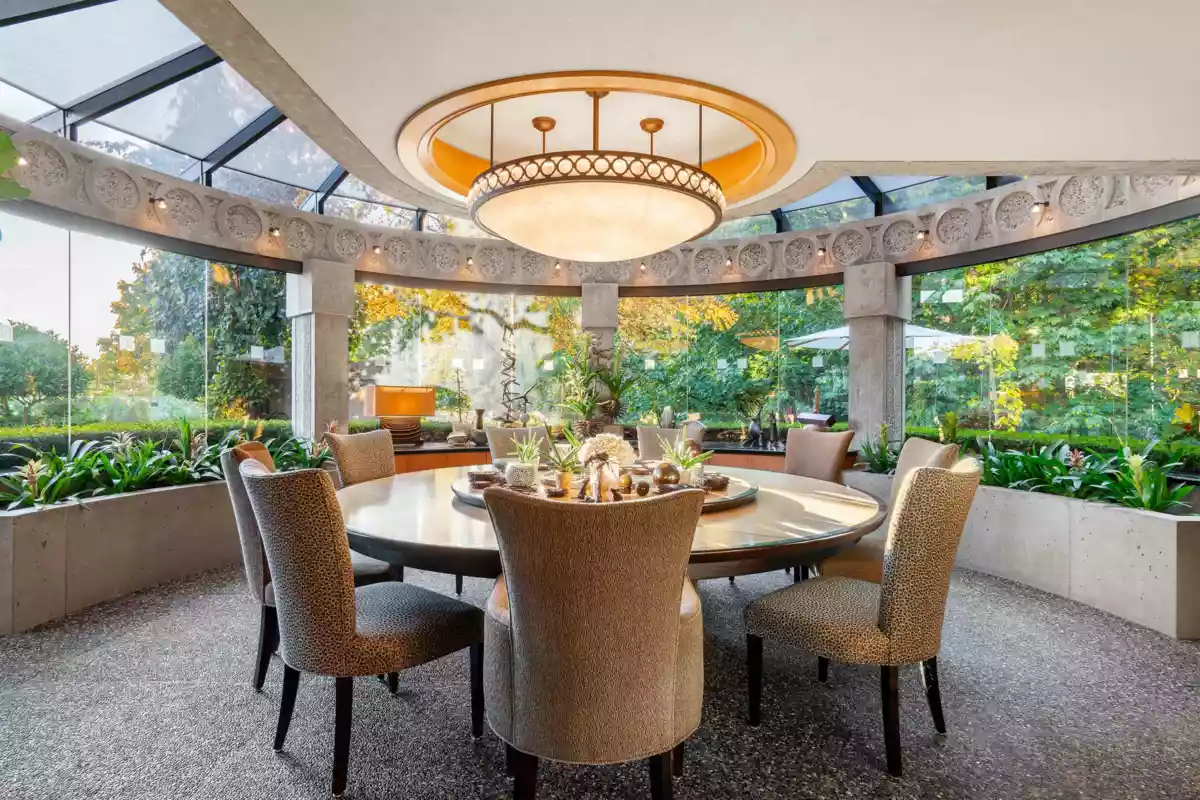 Outdoor Kitchen Photo of 14971 Prospect Avenue, White Rock, BC