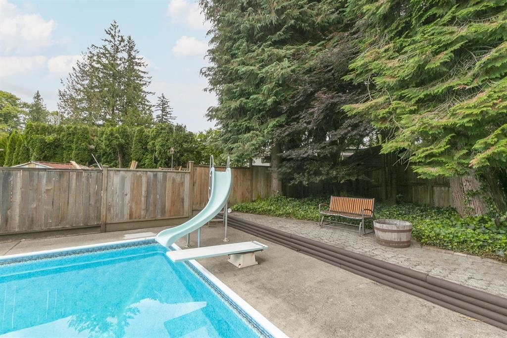 Garden / Landscaping Photo of 20272 46a Avenue, Langley, BC