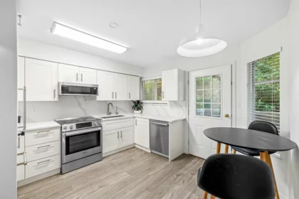 11 8751 Bennett Road, Richmond, BC, Richmond — Townhouse for sale