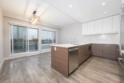 501 3488 Sawmill Crescent, Vancouver, BC, Vancouver — Apartment/Condo for sale