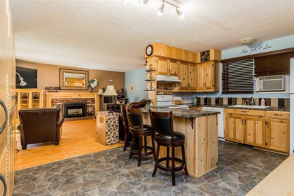 33437 George Ferguson Way, Abbotsford, BC, Abbotsford — Single Family Residence for sale