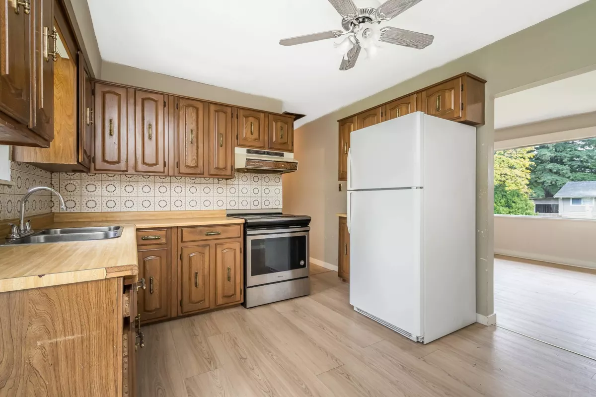 Bedroom 4 Photo of 10331 155a Street, Surrey, BC