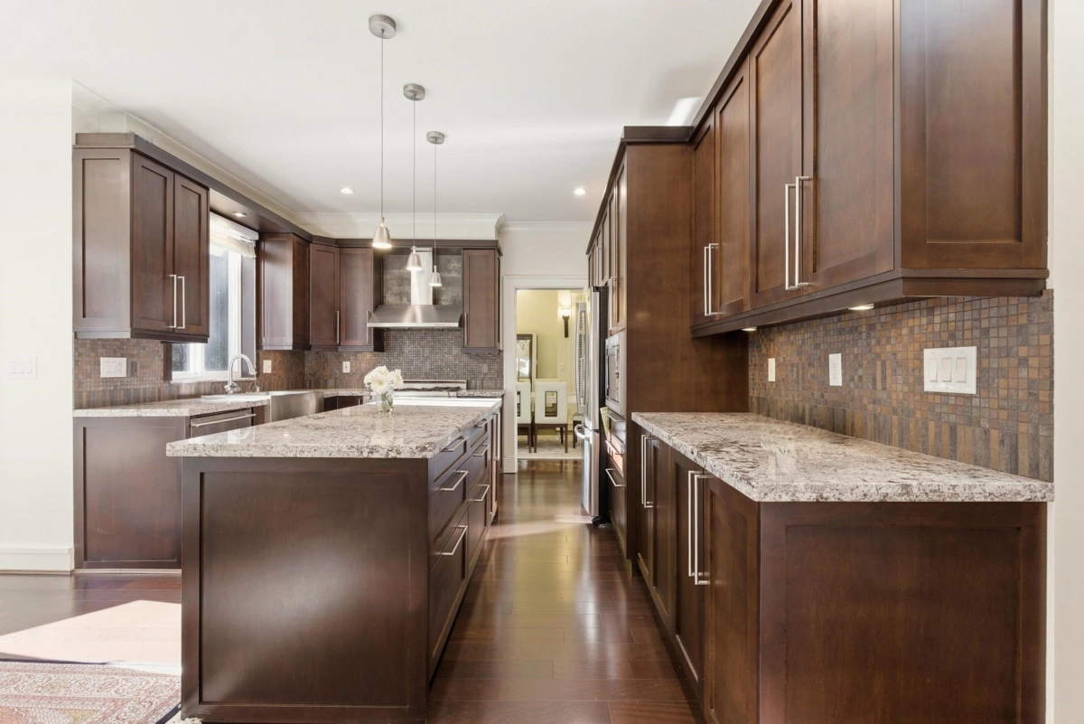 Bedroom 3 Photo of 1017 Canyon Boulevard, North Vancouver, BC