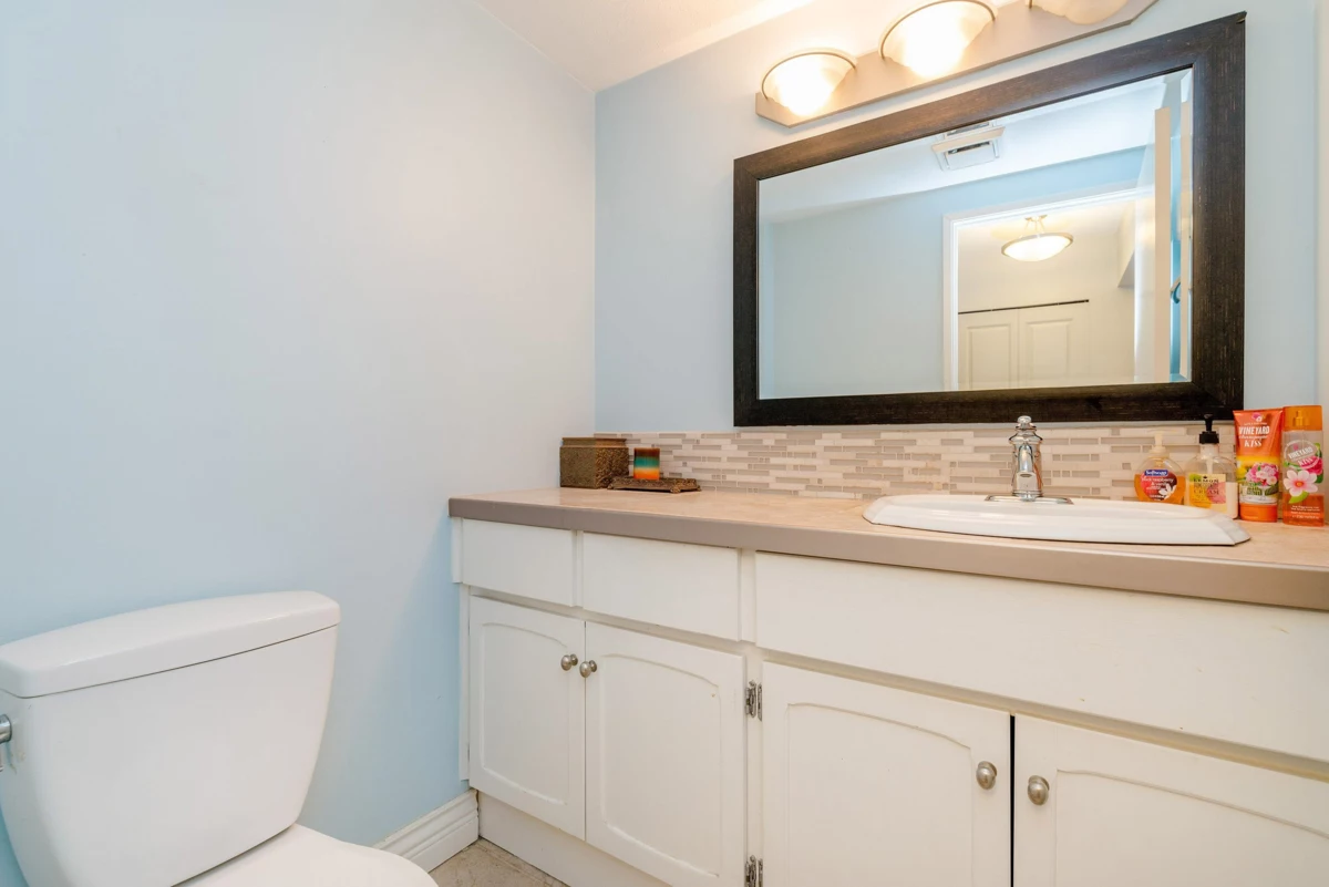 Laundry Room Photo of 20626 Grade Crescent, Langley, BC