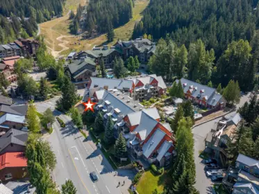 301 2050 Lake Placid Road, Whistler, BC, Whistler — Apartment/Condo for sale