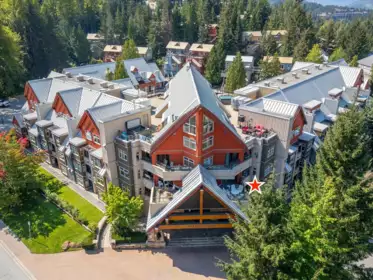 301 2050 Lake Placid Road, Whistler, BC, Whistler — Apartment/Condo for sale