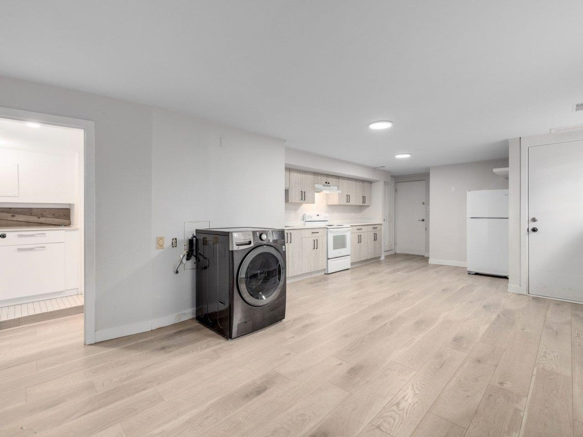 Bedroom 3 Photo of 1154 Finlay Street, White Rock, BC