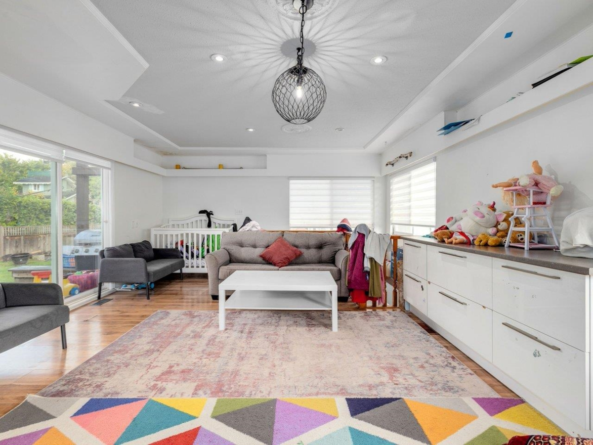 Primary Bedroom Photo of 1154 Finlay Street, White Rock, BC