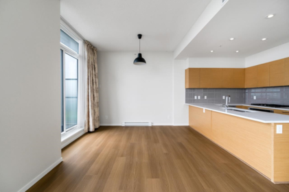 3701 6658 Dow Avenue, Burnaby, BC, Burnaby — Apartment/Condo for sale
