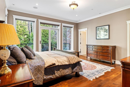 Breakfast Nook Photo of 128 Deerview Lane, Anmore, BC