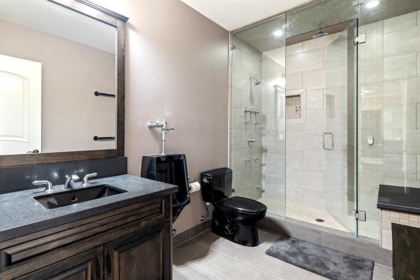 Garden / Landscaping Photo of 128 Deerview Lane, Anmore, BC
