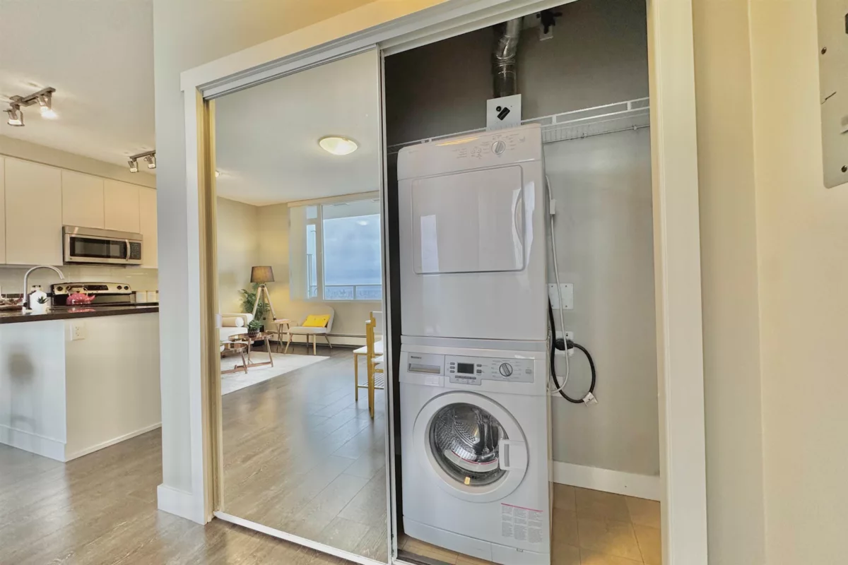 Bedroom 4 Photo of 1103 9025 Highland Court, Burnaby, BC