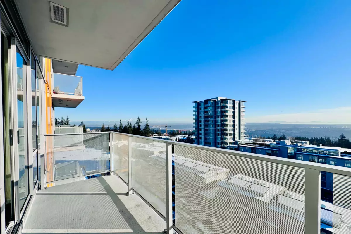 Guest Bathroom Photo of 1103 9025 Highland Court, Burnaby, BC