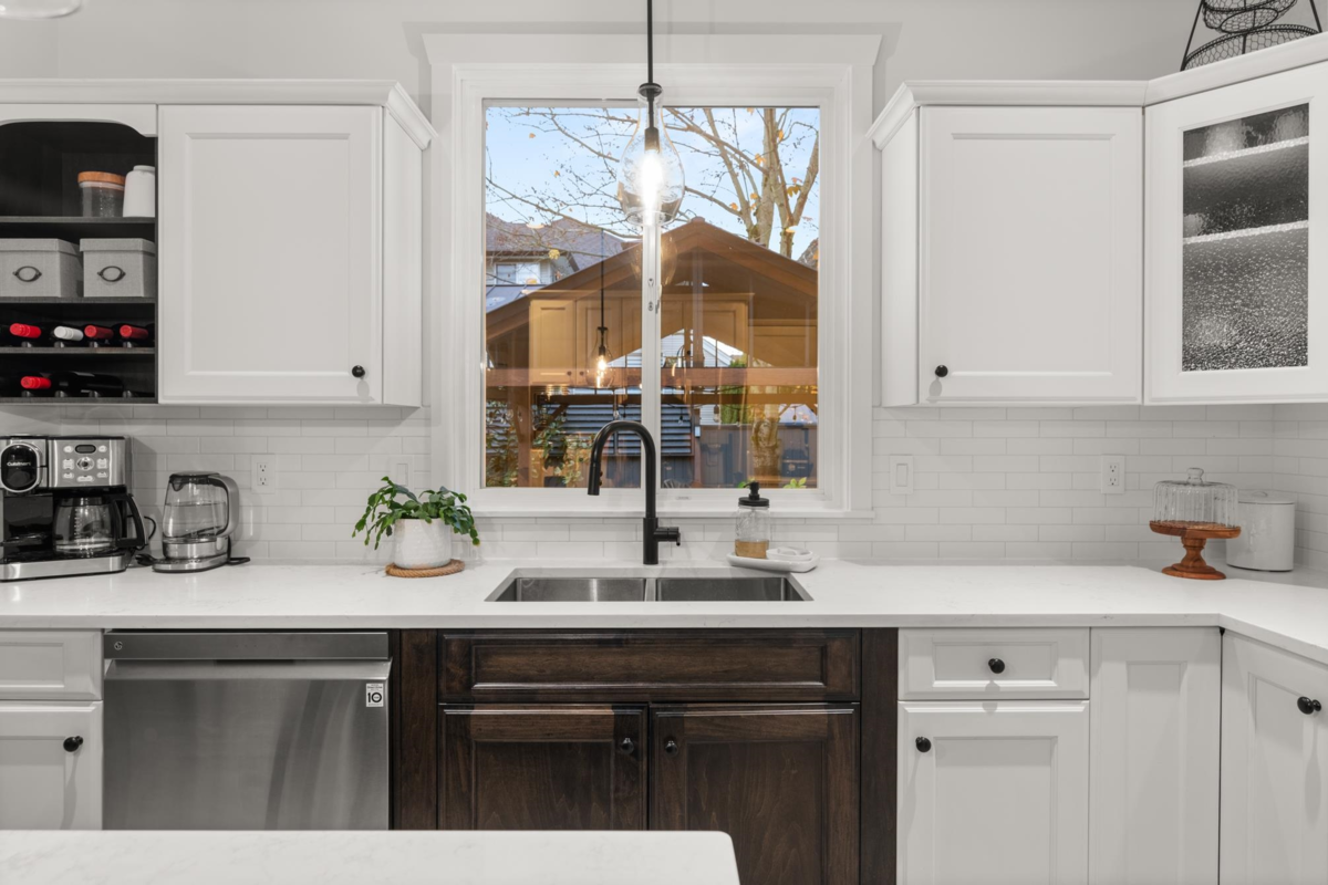 Bedroom 3 Photo of 18955 69 Avenue, Surrey, BC