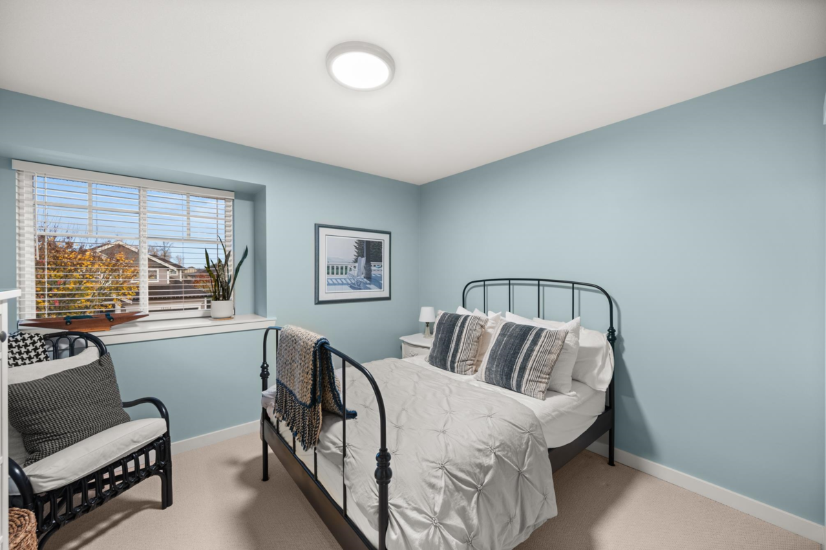 Outdoor Patio Photo of 18955 69 Avenue, Surrey, BC