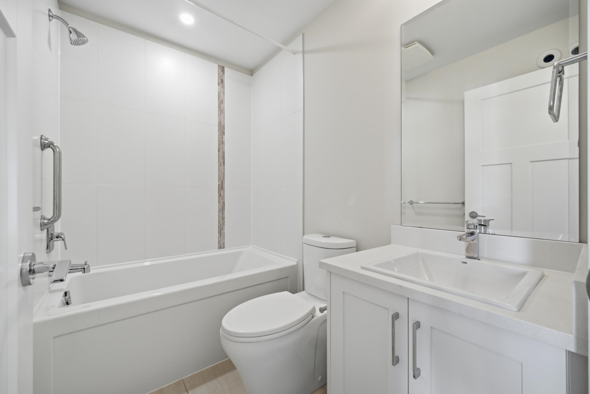 Outdoor Kitchen Photo of 153 1894 Osprey Drive, Tsawwassen, BC