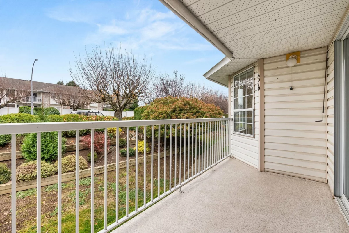 Breakfast Nook Photo of 36 2938 Trafalgar Street, Abbotsford, BC