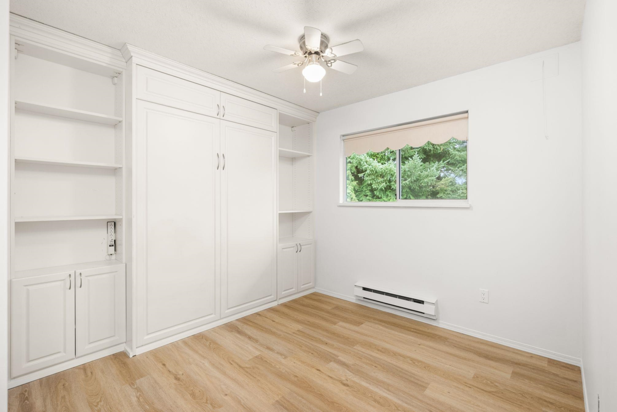 Entry Foyer Photo of 36 2938 Trafalgar Street, Abbotsford, BC