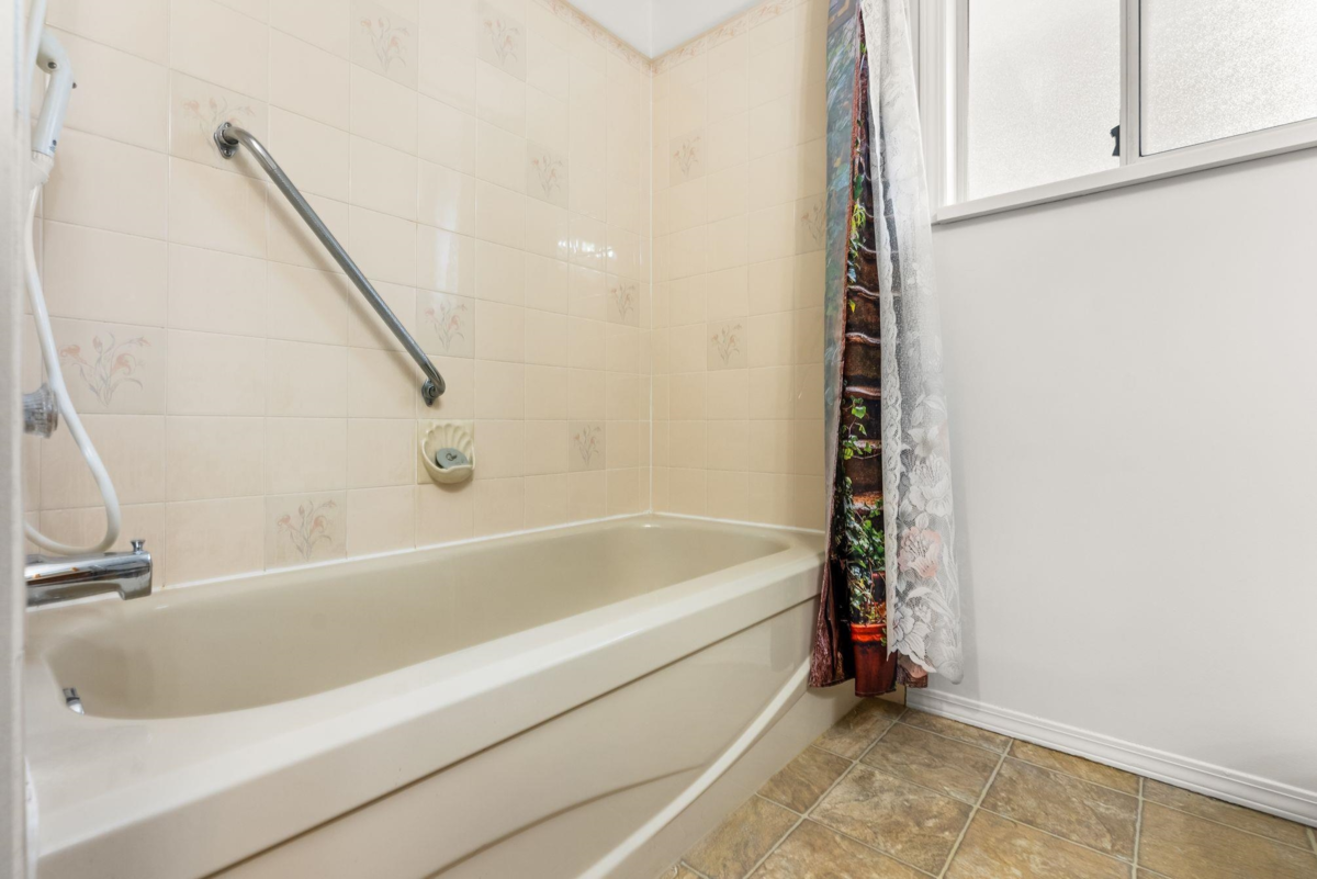 Garage Interior Photo of 36 2938 Trafalgar Street, Abbotsford, BC