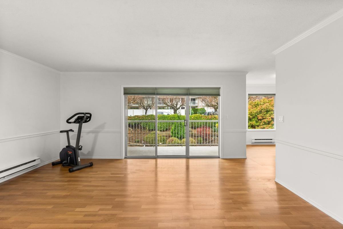 Kitchen Photo of 36 2938 Trafalgar Street, Abbotsford, BC