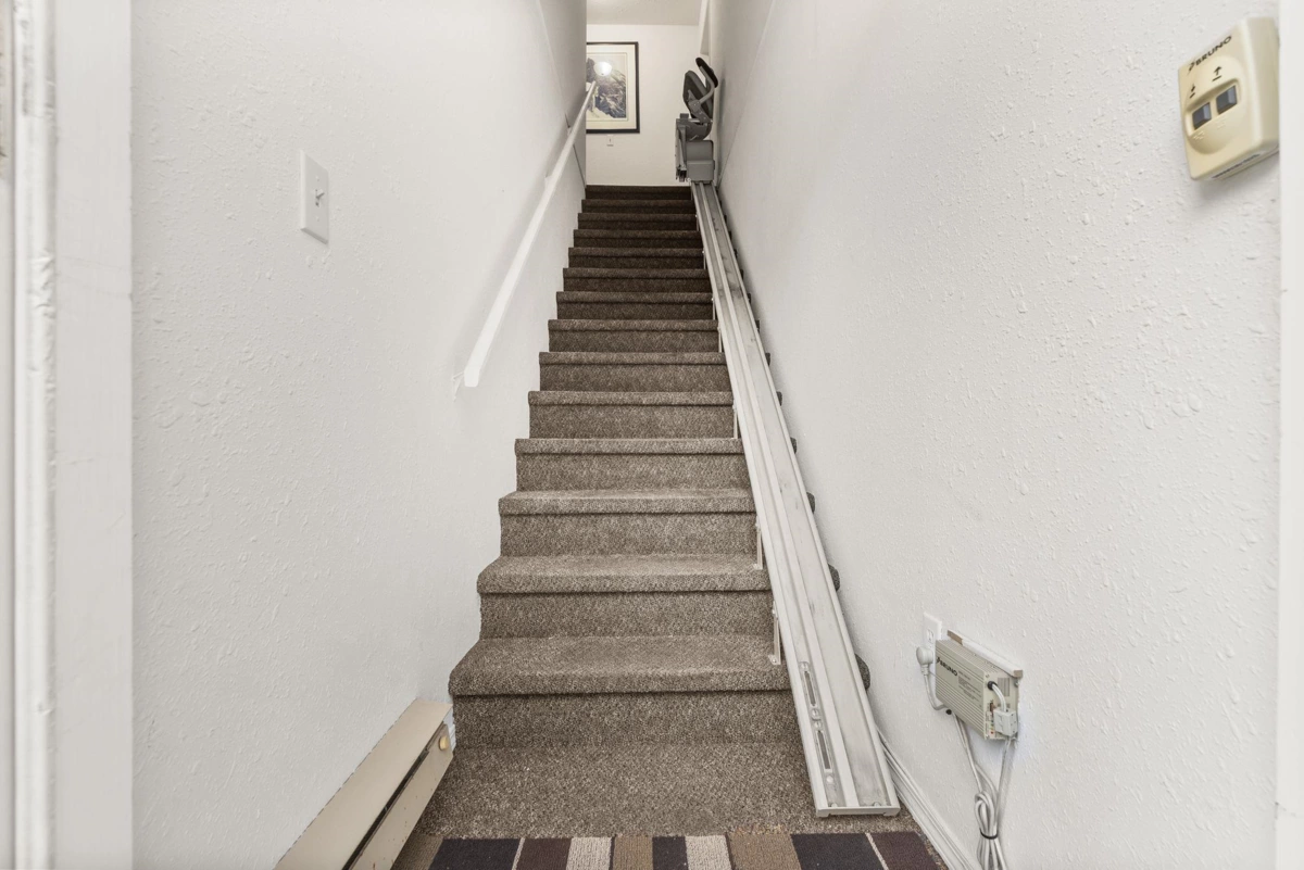 Living Room Photo of 36 2938 Trafalgar Street, Abbotsford, BC