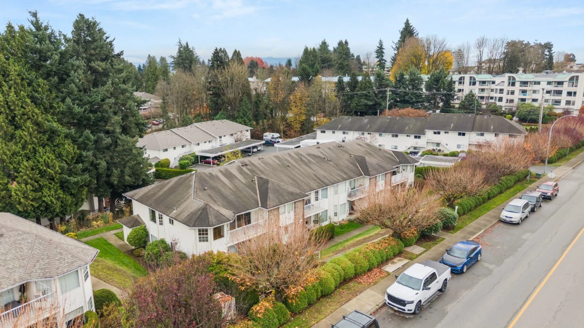 Neighborhood Park Photo Near 36 2938 Trafalgar Street, Abbotsford, BC