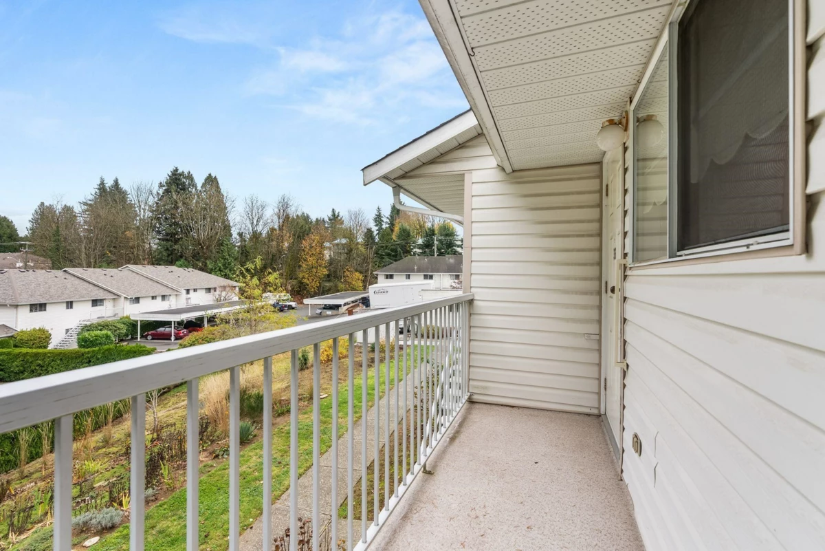 Swimming Pool Photo of 36 2938 Trafalgar Street, Abbotsford, BC