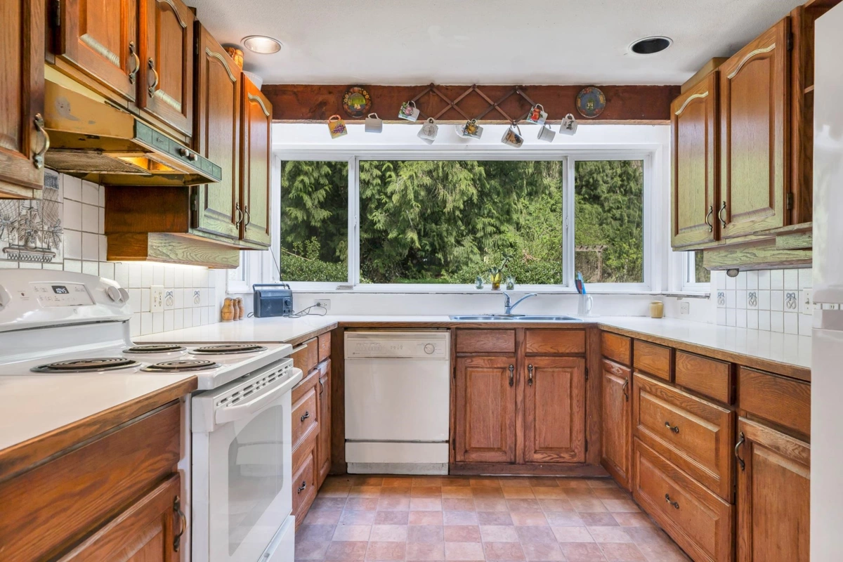 Front Yard Photo of 11069 Brooks Road, Mission, BC