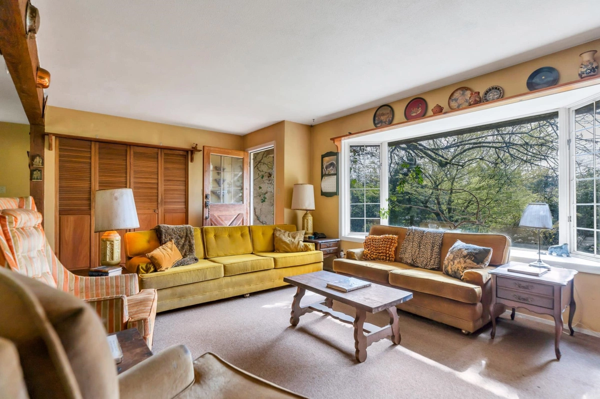 Garage Interior Photo of 11069 Brooks Road, Mission, BC