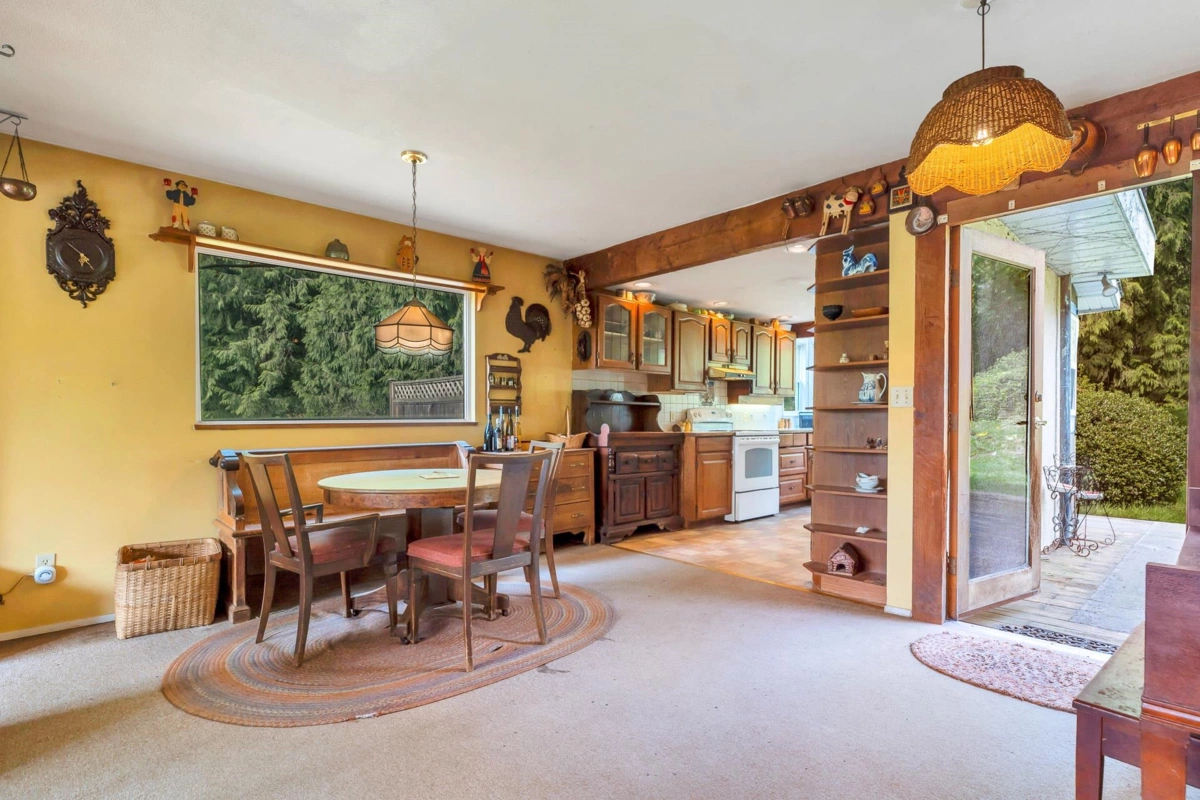 Outdoor Deck Photo of 11069 Brooks Road, Mission, BC