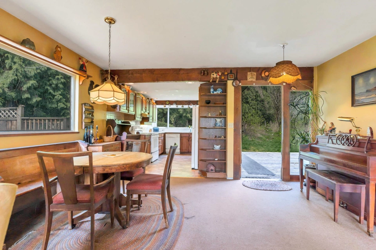 Outdoor Patio Photo of 11069 Brooks Road, Mission, BC