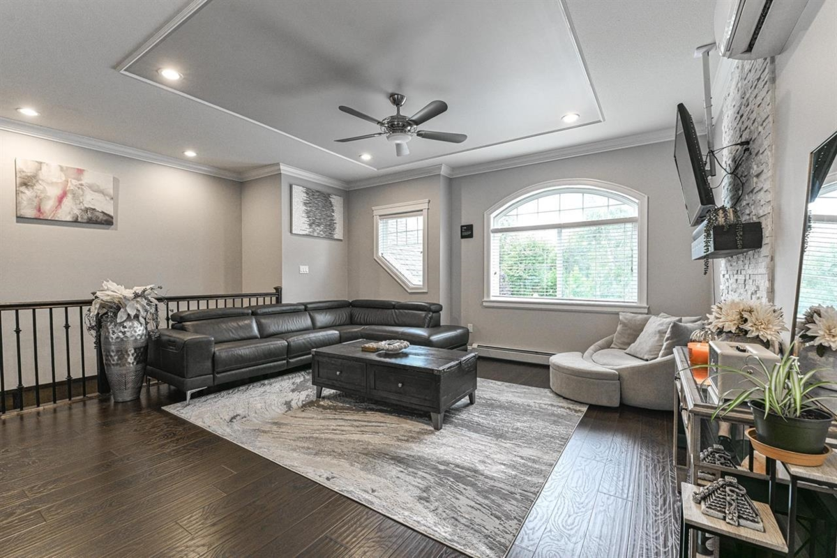 Dining Area Photo of 7554 Murray Street, Mission, BC
