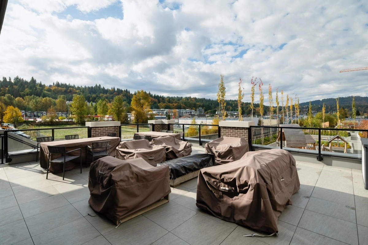 Garden / Landscaping Photo of 410 55 Klahanie Drive, Port Moody, BC