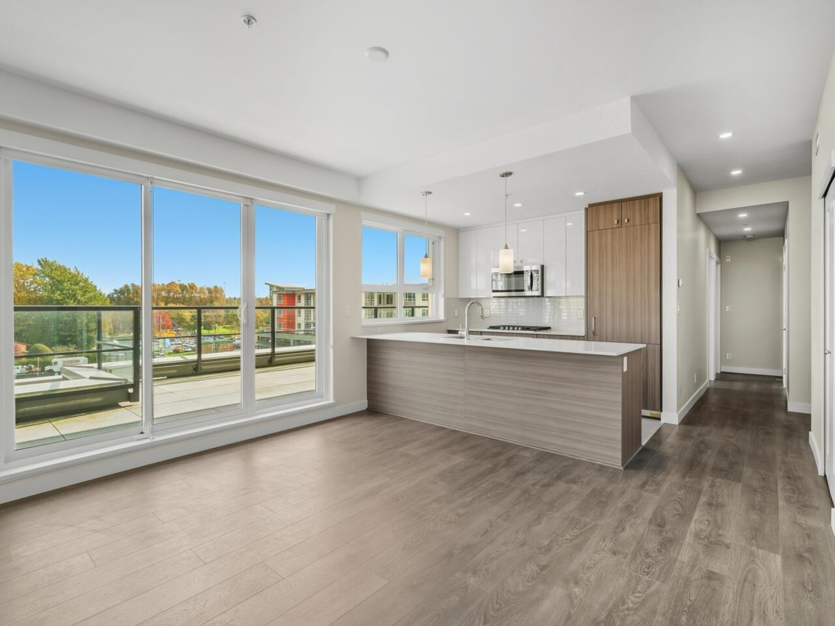 Dining Area Photo of 401 23233 Gilley Road, Richmond, BC