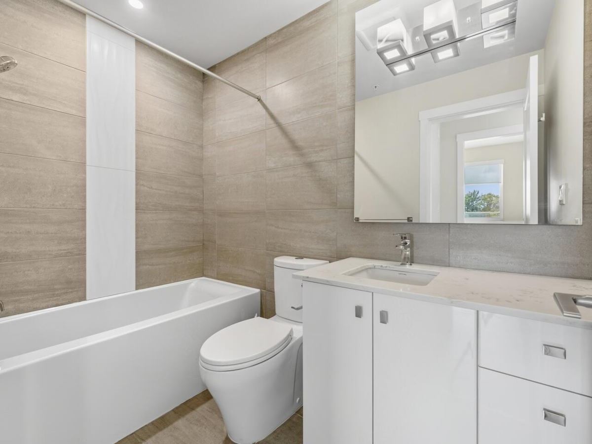 Office / Den Photo of 401 23233 Gilley Road, Richmond, BC