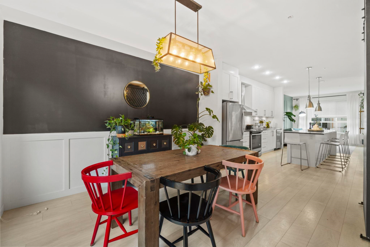 Kitchen Photo of 41 20857 77a Avenue, Langley, BC