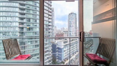 1606 688 Abbott Street, Vancouver, BC, Vancouver — Apartment/Condo for sale