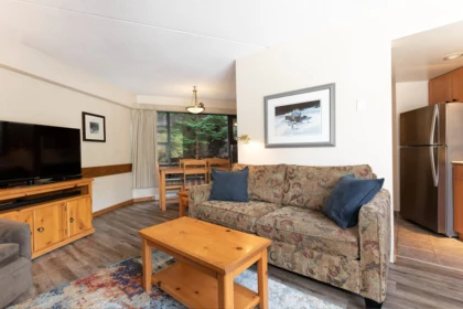 6A 2561 Tricouni Place, Whistler, BC, Whistler — Apartment/Condo for sale