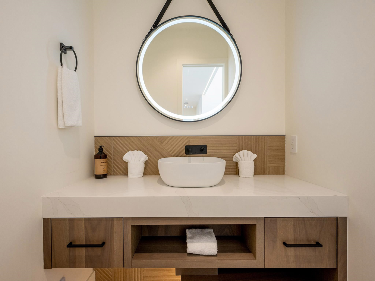 Front Yard Photo of 9333 Warbler Way, Whistler, BC