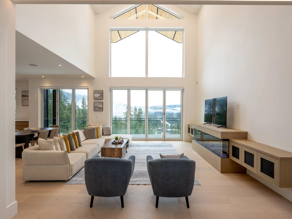 Living Room Photo of 9333 Warbler Way, Whistler, BC